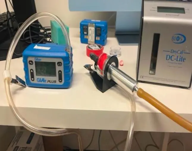 Air sampling pump calibration and flow verification